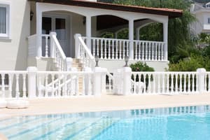 thumbnail: Outdoor pool
