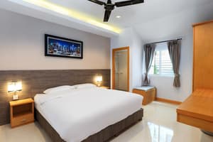 thumbnail: Room