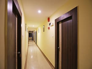 thumbnail: Hallway