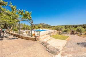 thumbnail: Outdoor pool