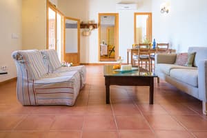 thumbnail: Living area