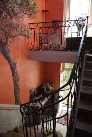 thumbnail: Staircase