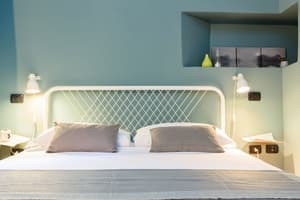 thumbnail: Room
