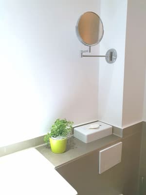 thumbnail: Bathroom