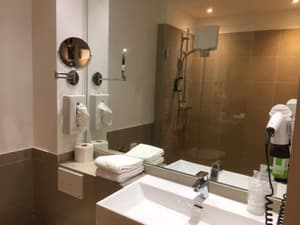 thumbnail: Bathroom sink