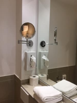 thumbnail: Bathroom