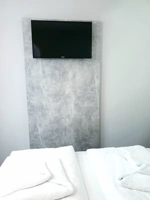 thumbnail: Room amenity