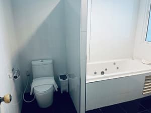 thumbnail: Room amenity