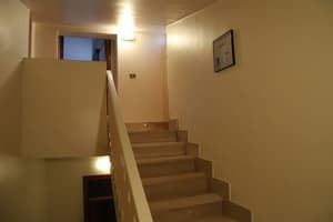 thumbnail: Interior entrance