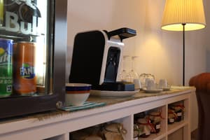 thumbnail: Breakfast area