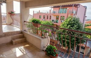 thumbnail: Balcony