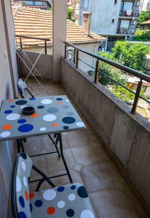 thumbnail: Balcony