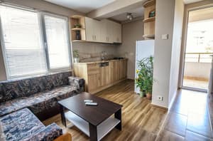 thumbnail: Living area