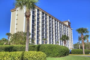 thumbnail: Exterior