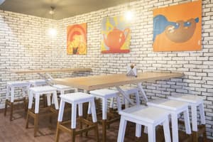 thumbnail: Dining