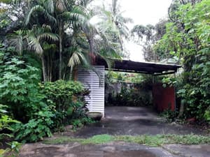thumbnail: Exterior