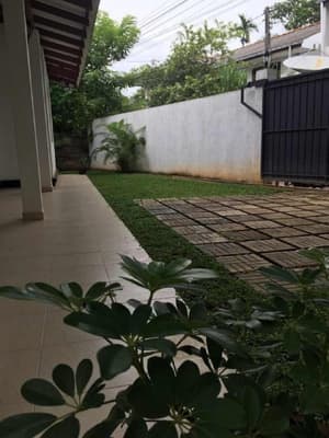 thumbnail: Garden