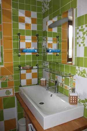thumbnail: Bathroom sink