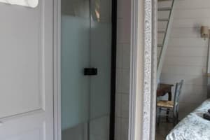 thumbnail: Bathroom shower
