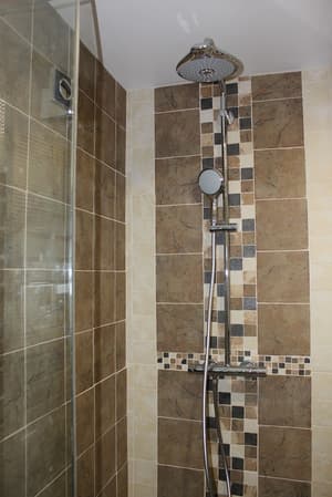 thumbnail: Bathroom shower