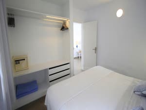thumbnail: General view