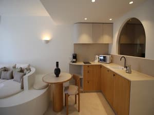 thumbnail: General view