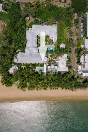 thumbnail: Exterior