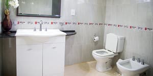 thumbnail: Bathroom
