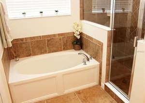 thumbnail: Deep soaking bathtub