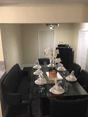 thumbnail: In-room dining