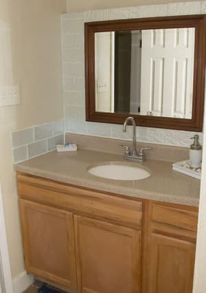 thumbnail: Bathroom