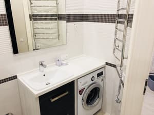 thumbnail: Bathroom amenities