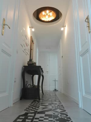 thumbnail: Hallway