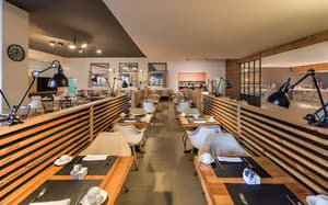 thumbnail: Restaurant