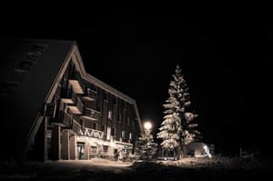 thumbnail: Bar