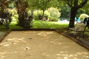 thumbnail: Property grounds