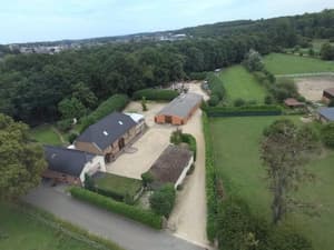 thumbnail: Property grounds