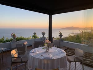 thumbnail: Restaurant