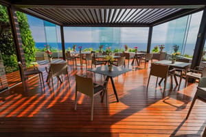 thumbnail: Breakfast area