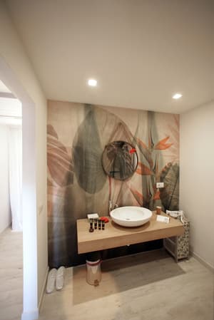 thumbnail: Bathroom sink