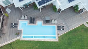 thumbnail: Exterior