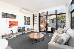 thumbnail: Living area