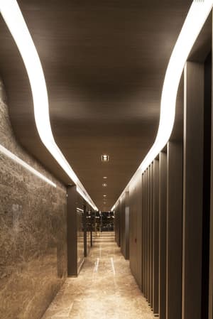 thumbnail: Hallway