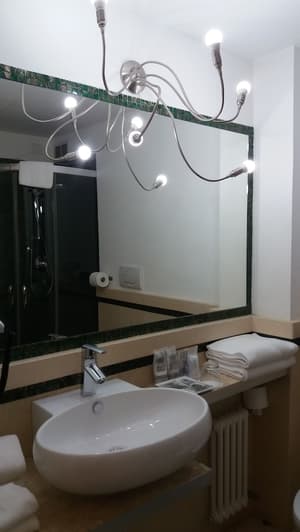 thumbnail: Bathroom