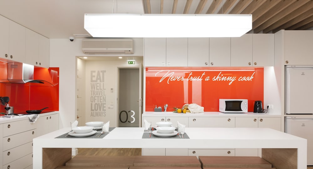 Shared kitchen facilities