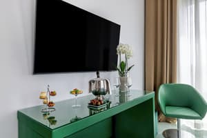 thumbnail: Room amenity