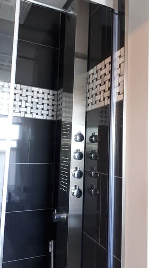 thumbnail: Bathroom shower