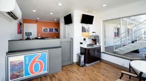 thumbnail: Reception