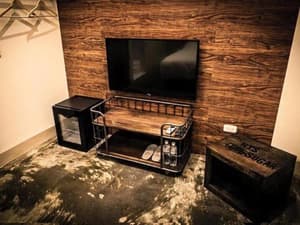 thumbnail: Room