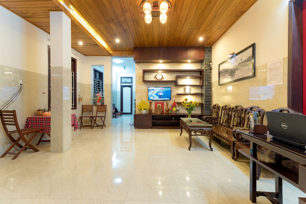 Reception hall